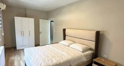 2-Bedroom house in a central location