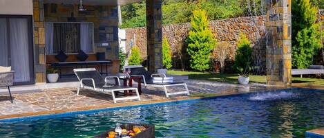 House | 6 bedrooms