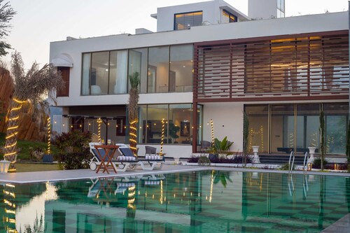 Kvanya Mansion by Viraalay - Luxe 5bhk Villa in Udaipur