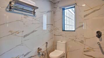5 habitaciones y acceso a internet