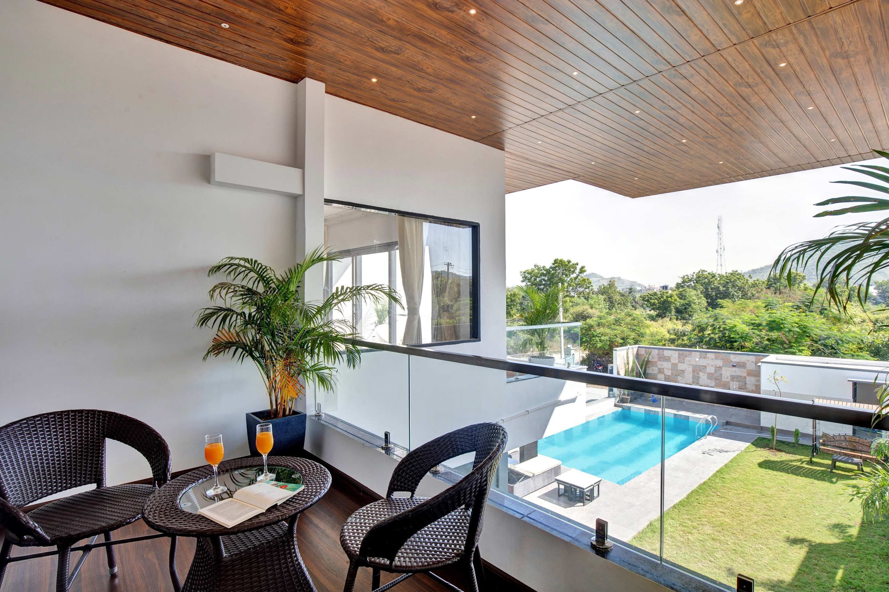 5 habitaciones y acceso a internet 
