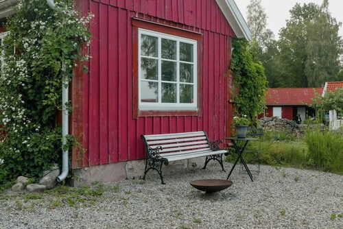 Cottage by Lake Bolmen
