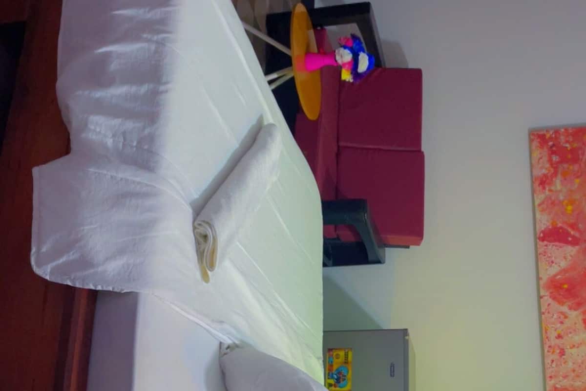 Comfort-Dreibettzimmer, Stadtblick | Kostenloses WLAN