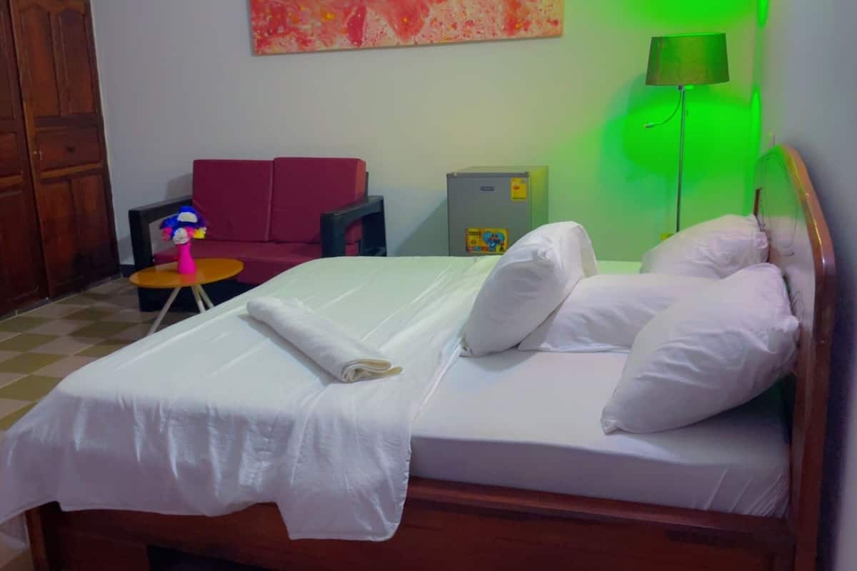 Comfort Triple Room, City View | WiFi (free)