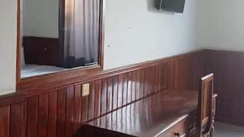 Double Room, City View | Interior