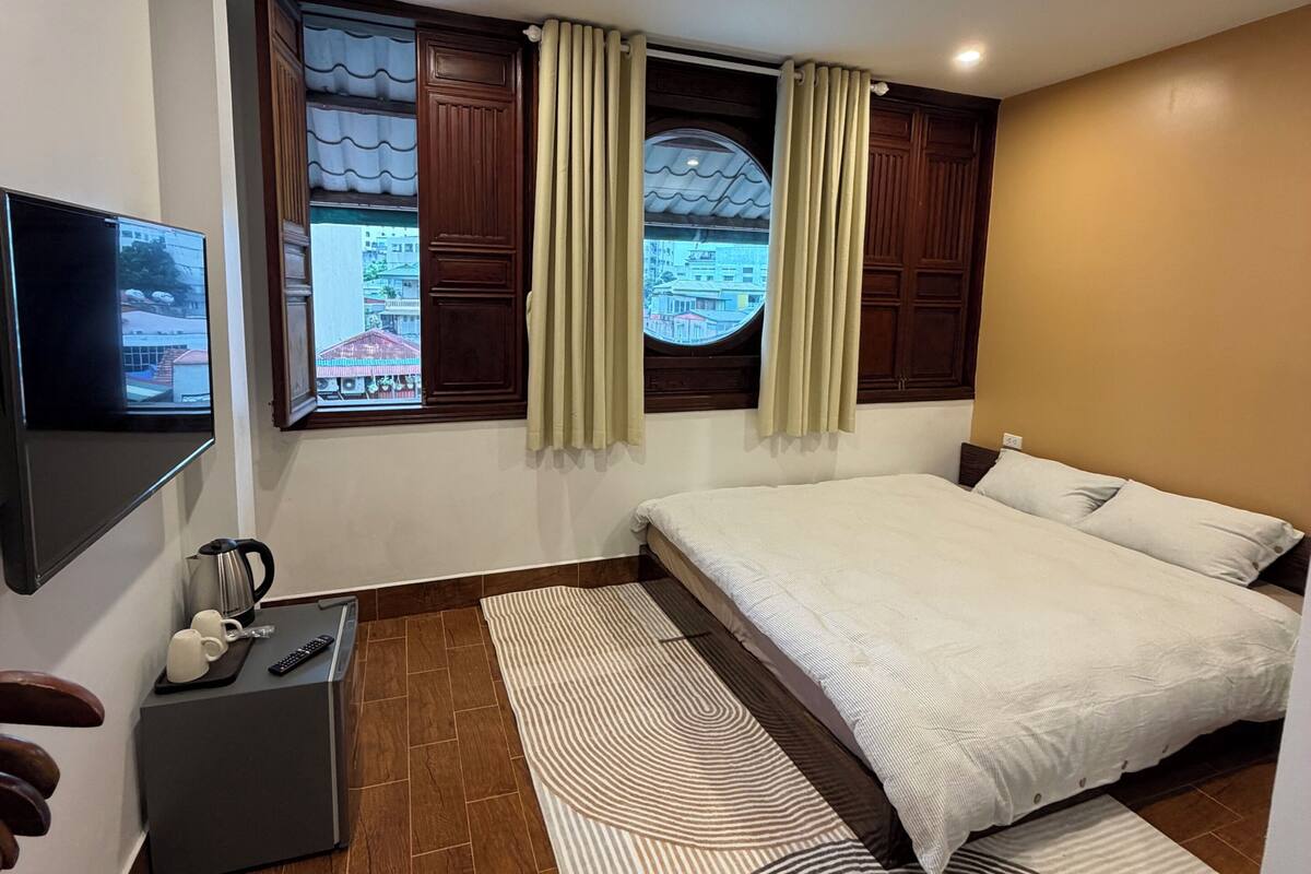 Deluxe Double Room, City View