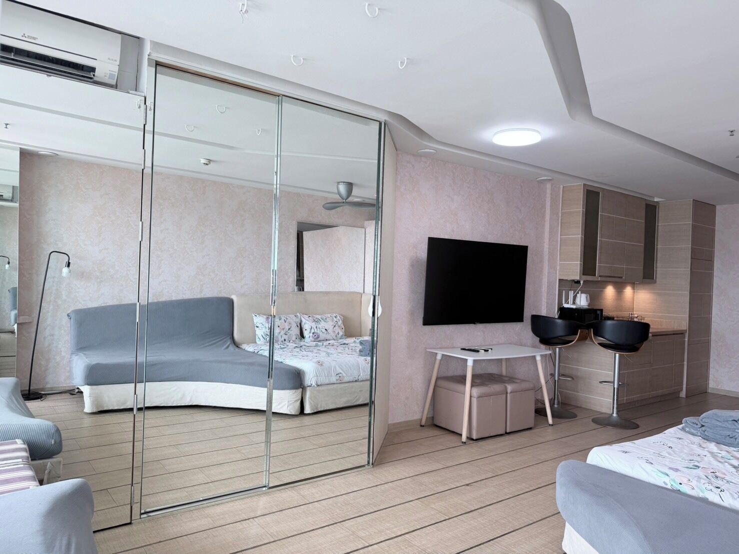 Luxury Studio Suite, Lake View | Lake view