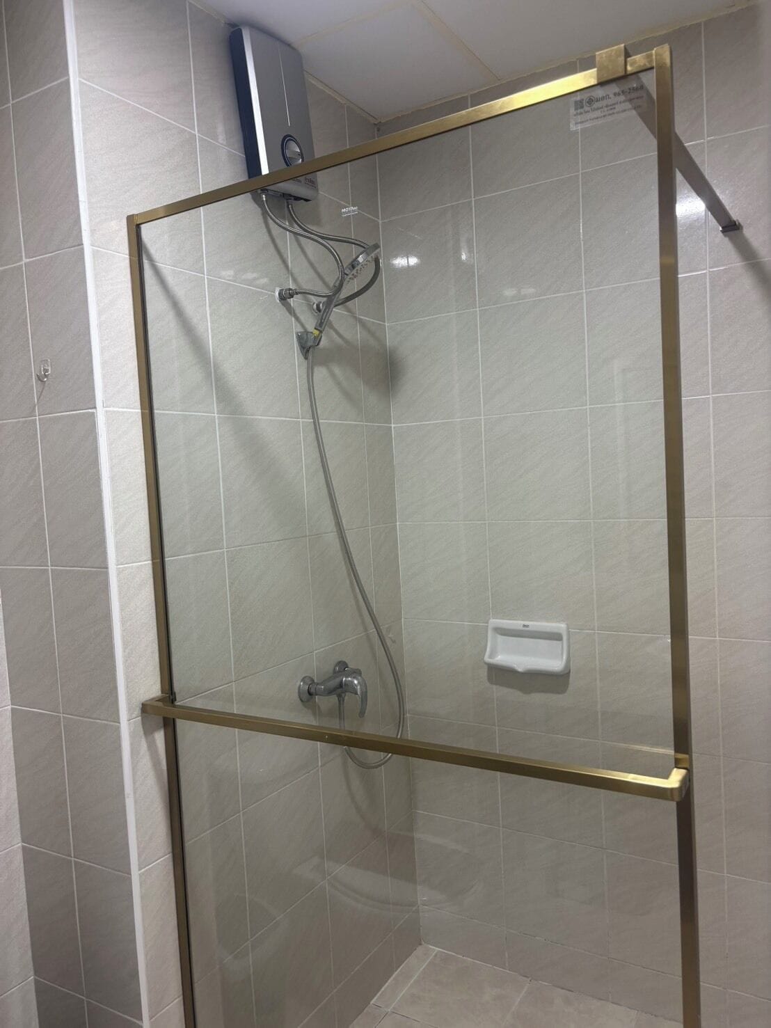 Luxury-Studiosuite, Seeblick | Minibar, Zimmersafe, Schreibtisch, laptopgeeigneter Arbeitsplatz