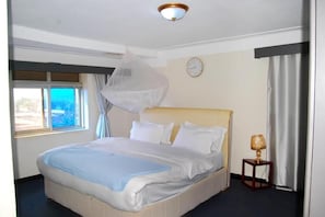 Double Room, Non Smoking, Balcony | In-room safe, soundproofing, iron/ironing board, WiFi (free) - KAA HIGHWAY HOTEL (Mukono)