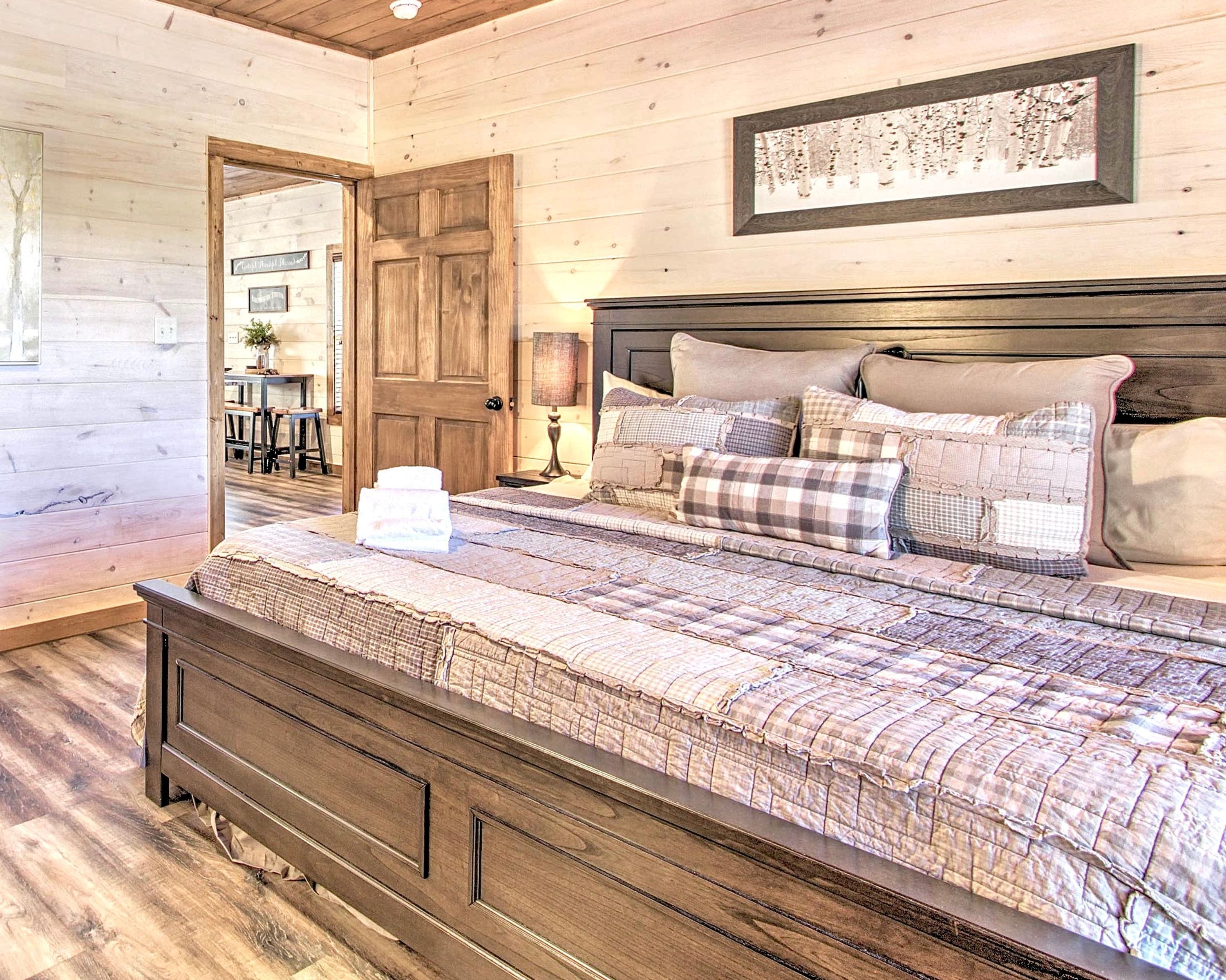 House | 6 bedrooms, high-speed internet