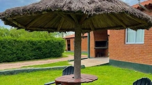 Nhà cơ bản, quang cảnh công viên | Khu ẩm thực ngoài trời