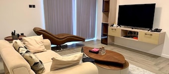 FEYINTOLA SHORTLET APARTMENT