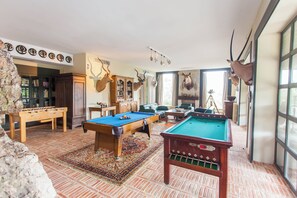 Comfort Room, Garden View | Games room - Finca Muelas Toledo (CM)
