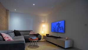 Unclassified image, 4 of 52, button - Villa Horizona in G Menos (Gemenos)