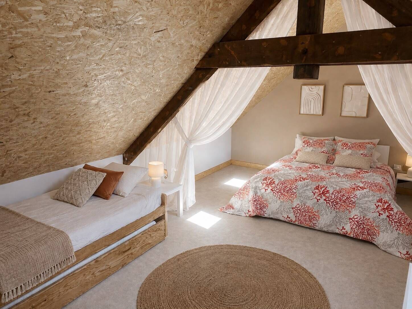 3 chambres, fer et planche à repasser, Wi-Fi gratuit, draps fournis