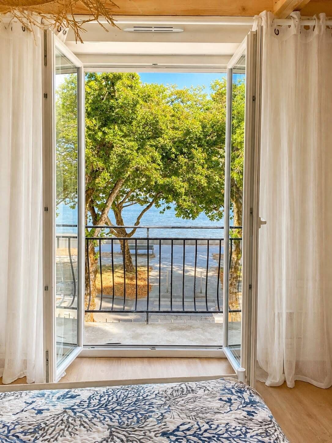 3 chambres, fer et planche à repasser, Wi-Fi gratuit, draps fournis