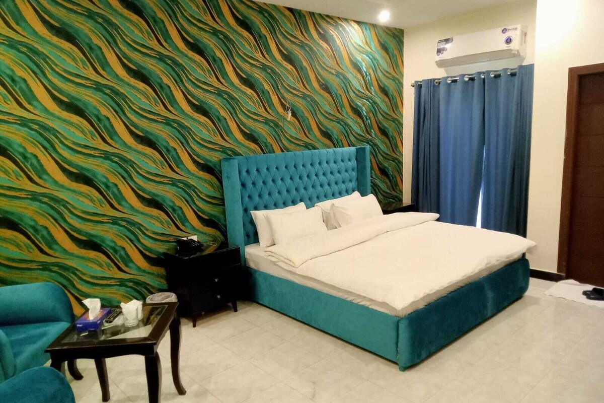Deluxe Double Room | Blackout drapes, WiFi (free)