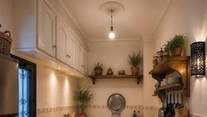 Private kitchen - Riad Andaloussia Ayada, Private 4-Bedroom Riad (Marrakesh)