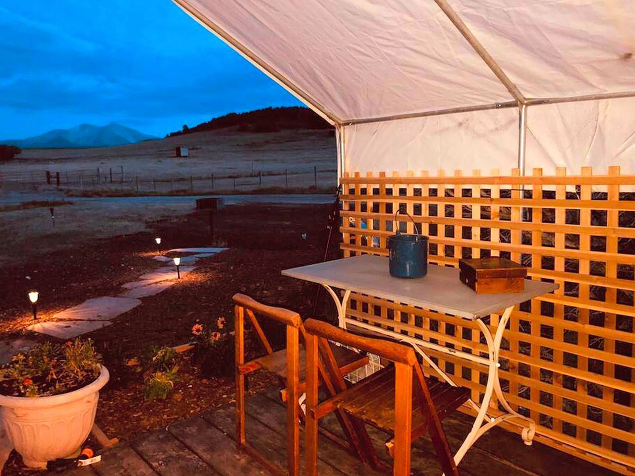 Outdoor dining