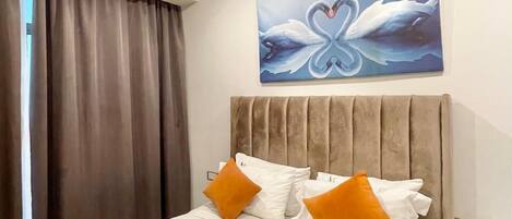 Luxury Apartment, Balcony, City View | Laptop workspace, iron/ironing board, free WiFi, individually decorated