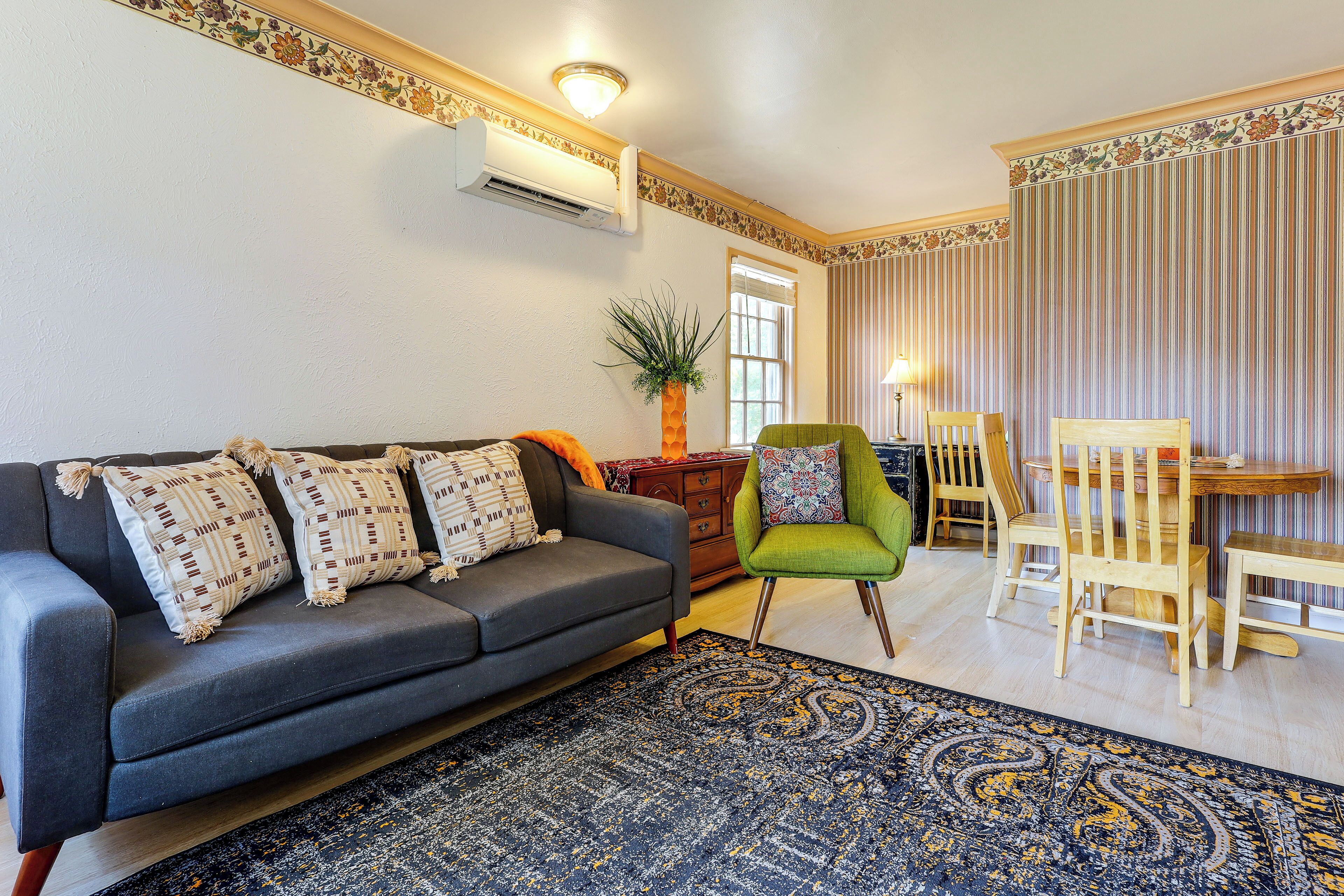Apartment (1 Bedroom) | Interior