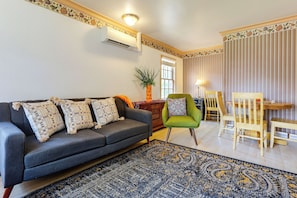Apartment (1 Bedroom) | Interior - 2 Mi to Downtown Pueblo: Condo w/ Mountain Views (Pueblo)