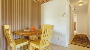 Apartment (1 Bedroom) | Interior - 2 Mi to Downtown Pueblo: Condo w/ Mountain Views (Pueblo)
