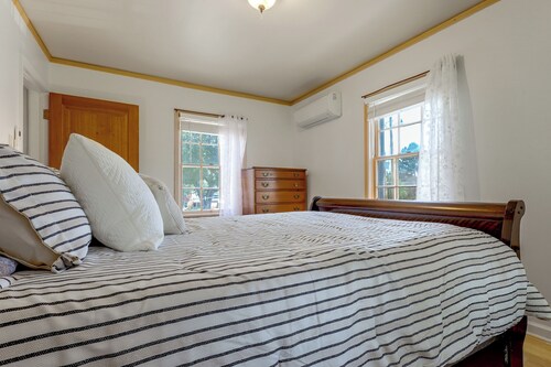 2 Mi to Downtown Pueblo: Condo w/ Mountain Views