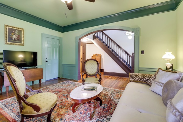 House (4 Bedrooms) | Interior