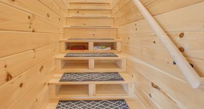 Path to Private Beach! Couple's Retreat in Cutler