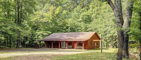 House (4 Bedrooms) | Front of property