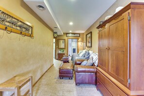House (2 Bedrooms) | Bahagian dalam