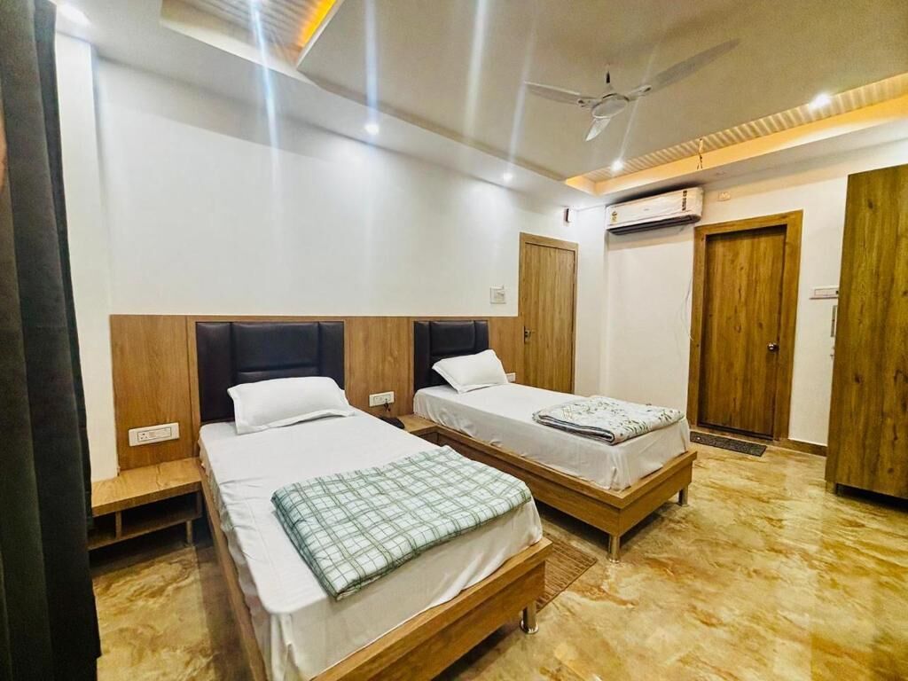 Deluxe Twin Room | Soundproofing