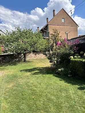 Property grounds - Chambre Printemps – Breakfast Included, Game Room – Bossendorf (Bossendorf)