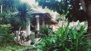Apartment, 1 Bedroom, Smoking, Patio | Garden
