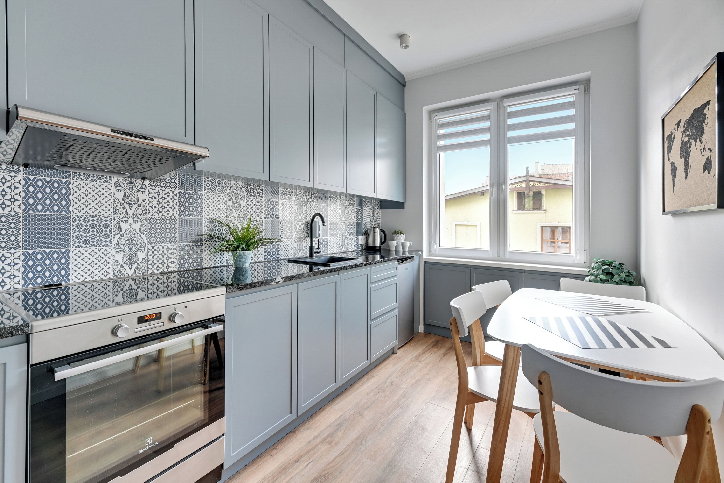 Apartament estàndard, no fumadors, bany privat | Cuina privada | Cafetera i tetera, bullidora elèctrica, trona i congelador 