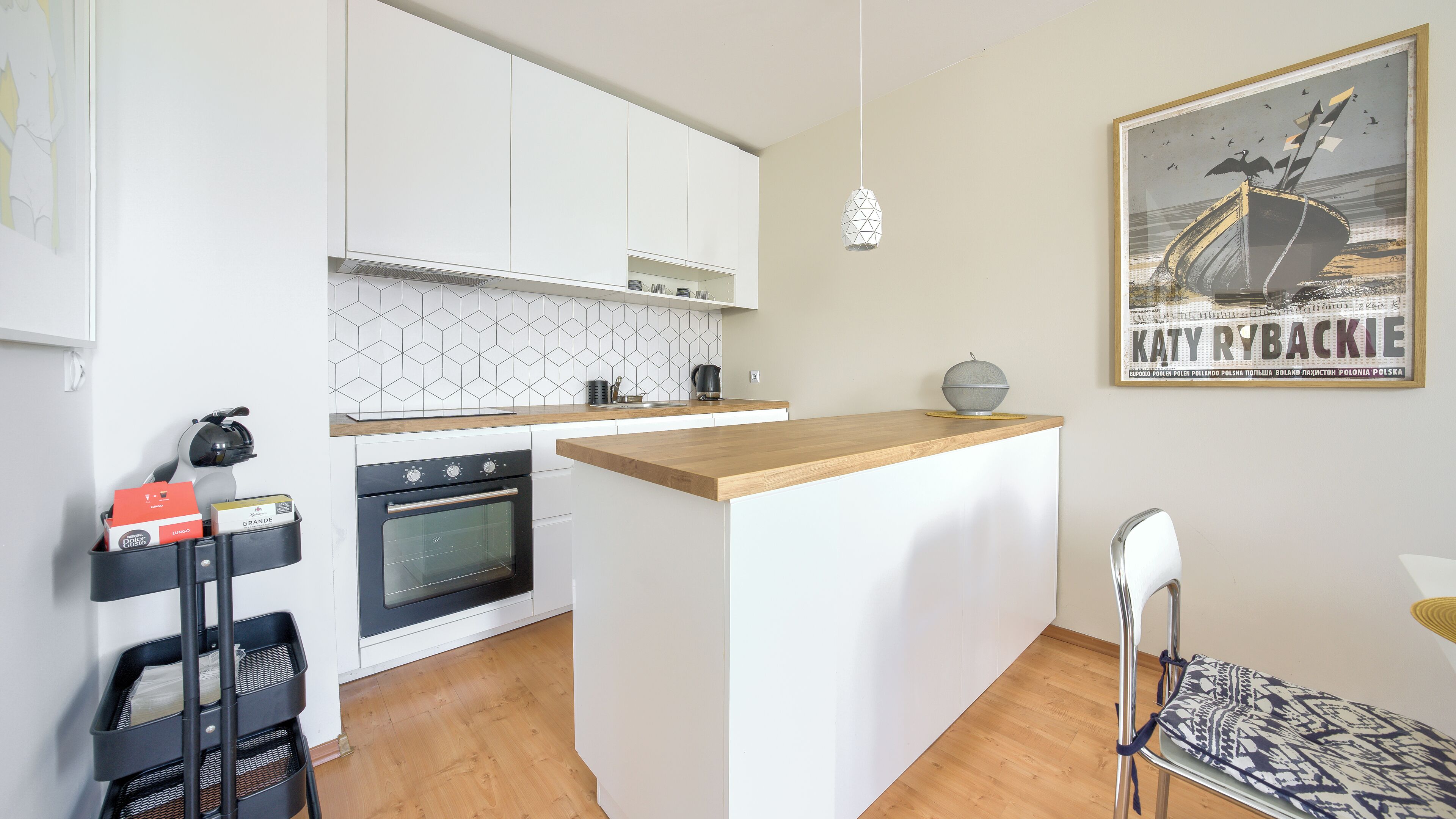 Apartamento (12 A) | Cozinha privada | Geladeira, cooktop, chaleira elétrica