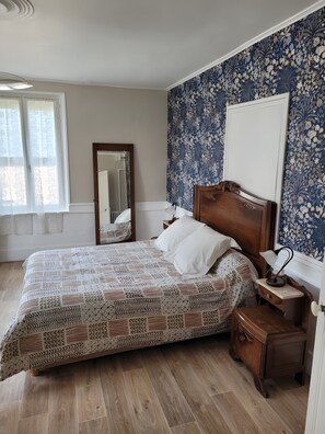 Room - Gite Le Tilleul: Countryside Retreat 1h30 from Paris, 6 Guests, Accessible, Renovated (Guivry)