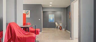 Xenia Bauhaus Rafina Apartment with Mountain View, Wi-Fi, AC. Class room Available