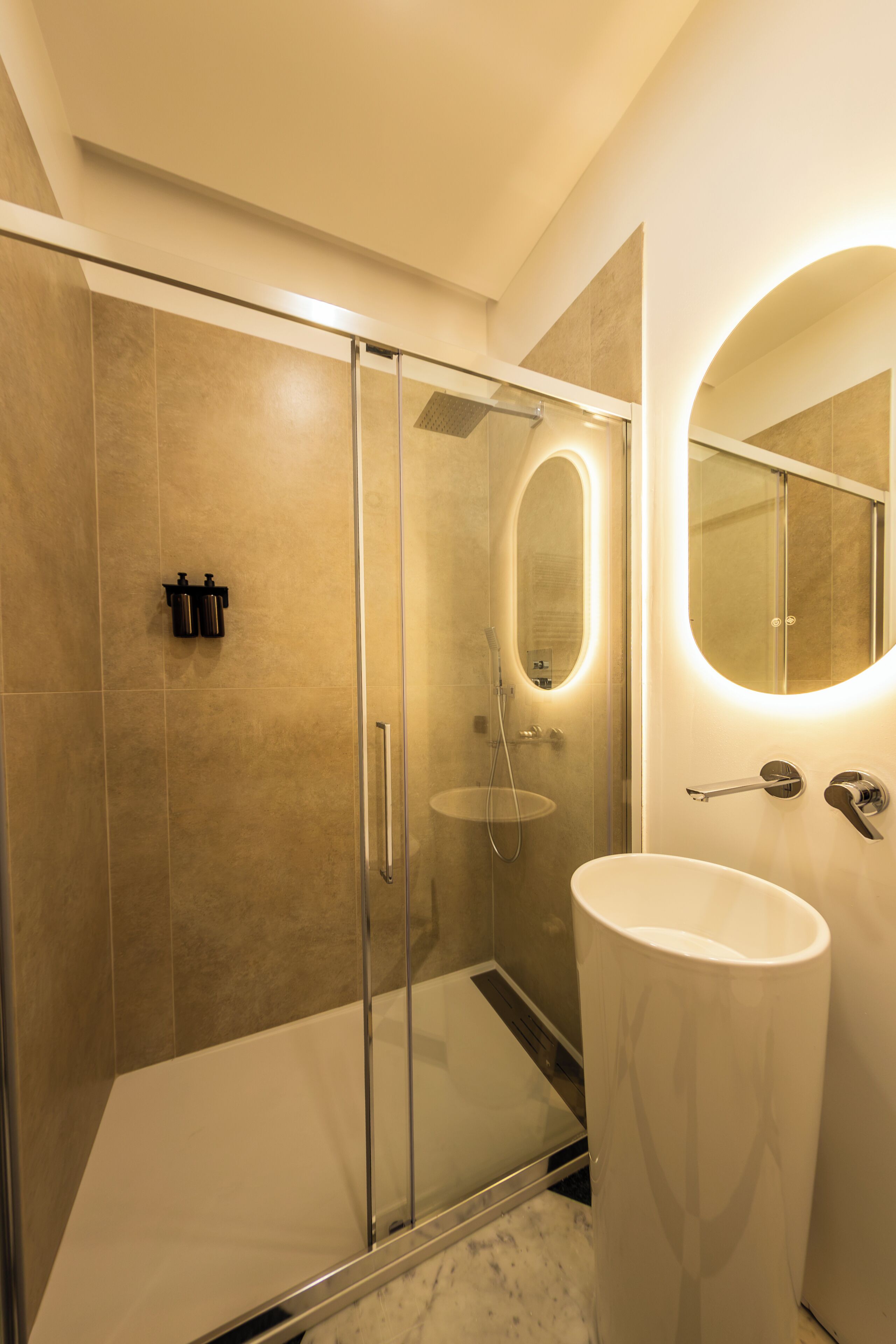 Kamar Double Deluks, balkon | Kamar mandi