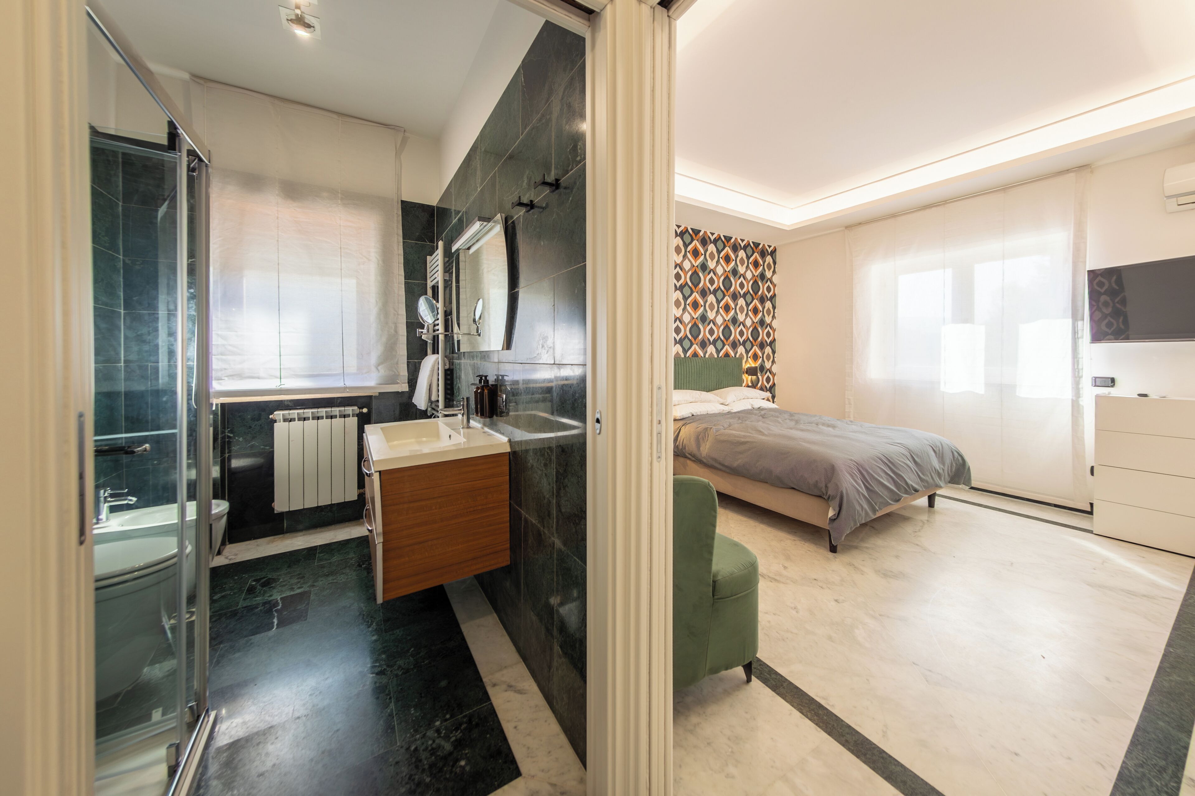Suite, Balcony | WiFi (free)