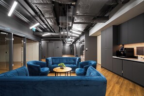 Lobby - Apartamenty Sun & Snow Mennica Residence (Warszawa)