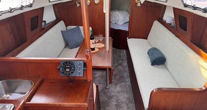 Sleeping Spot with Sea View SY "Findus" Directly in Kühlungsborn Marina