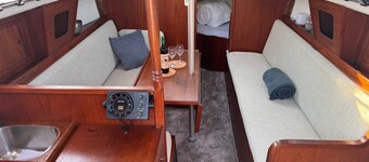 Sleeping Spot with Sea View SY "Findus" Directly in Kühlungsborn Marina
