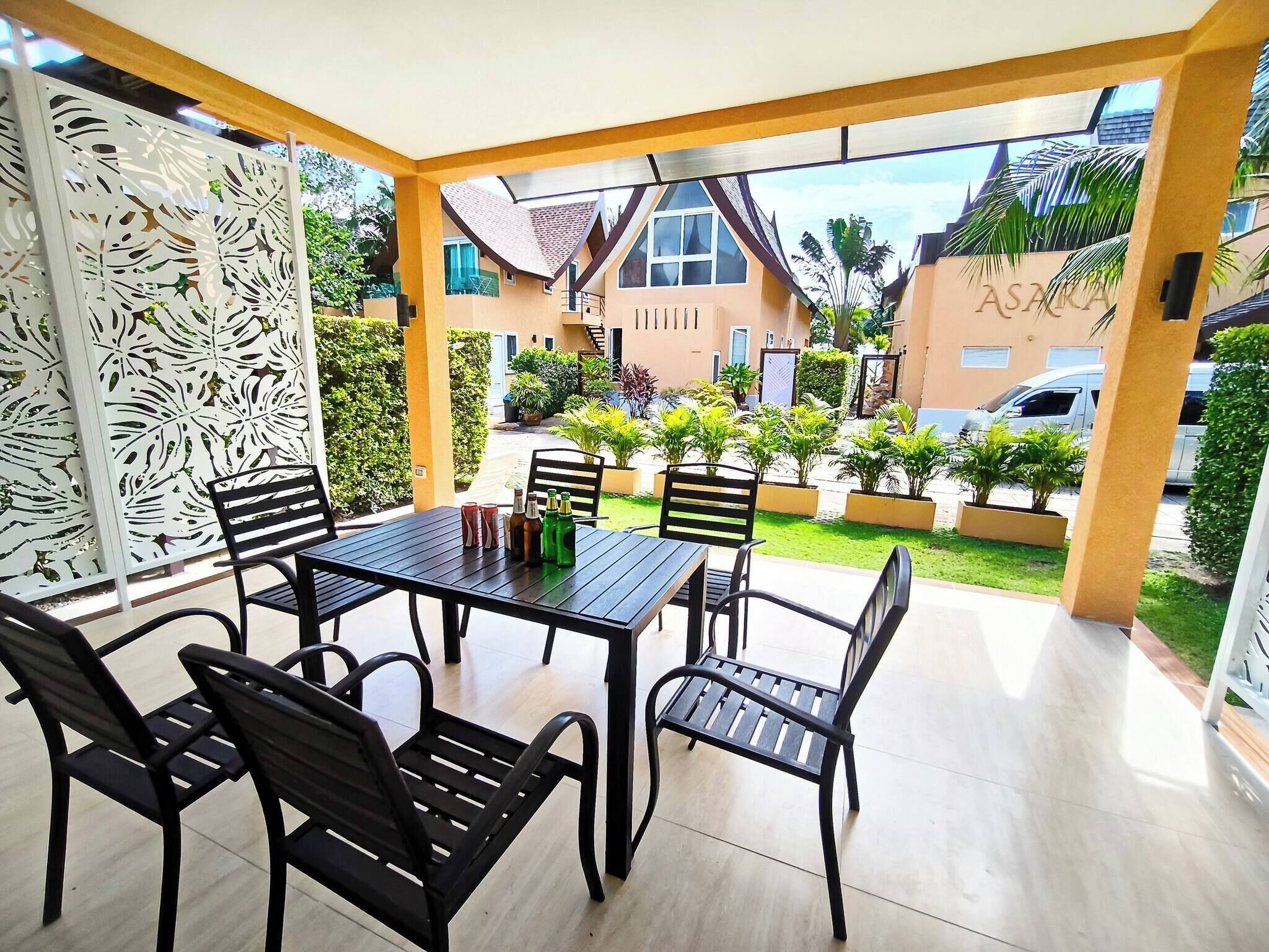Villa, 4 Bedrooms, Smoking, Patio | Dining room