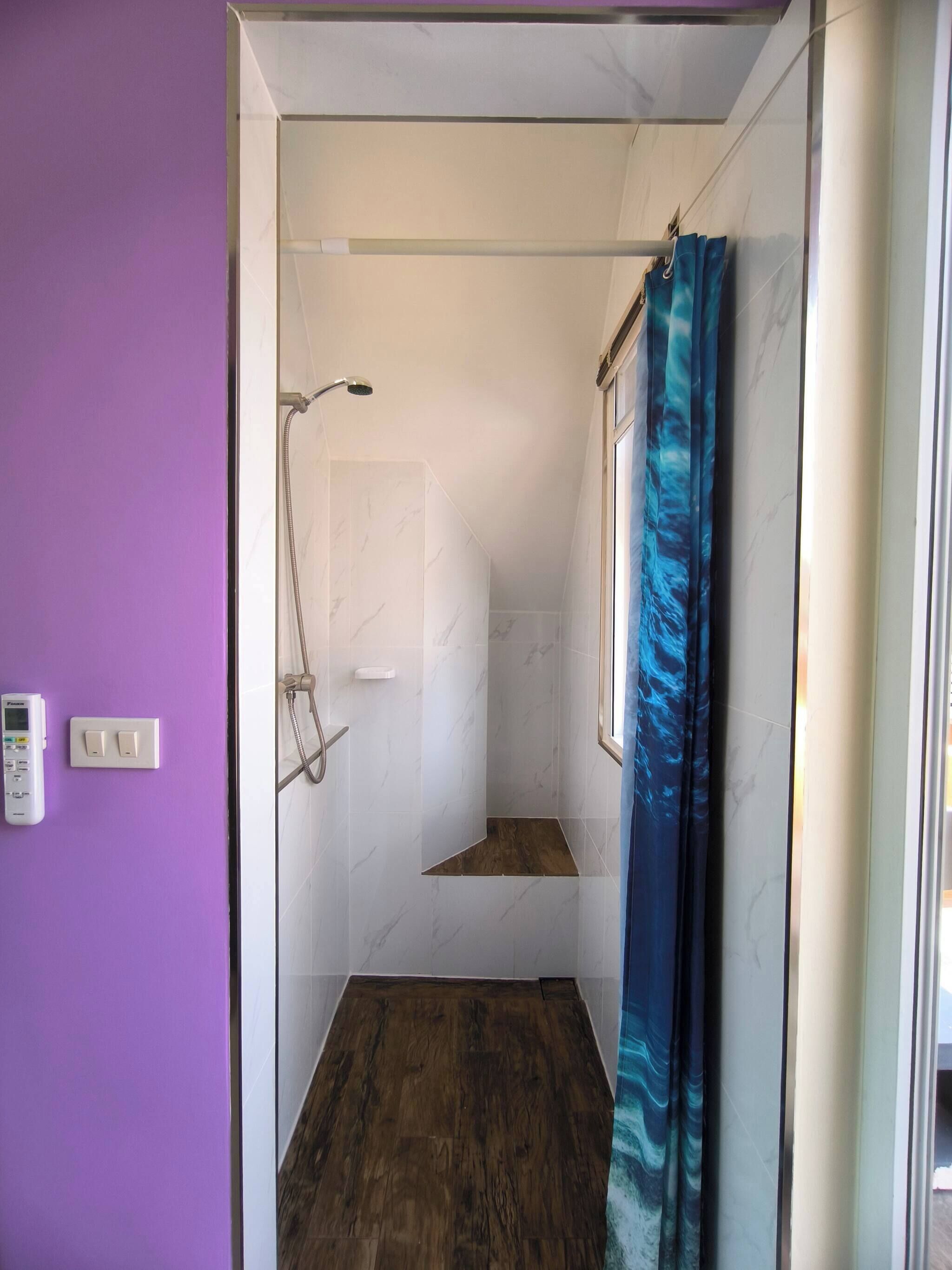 Vila, 4 quartos, para fumantes, varanda | Banheiro