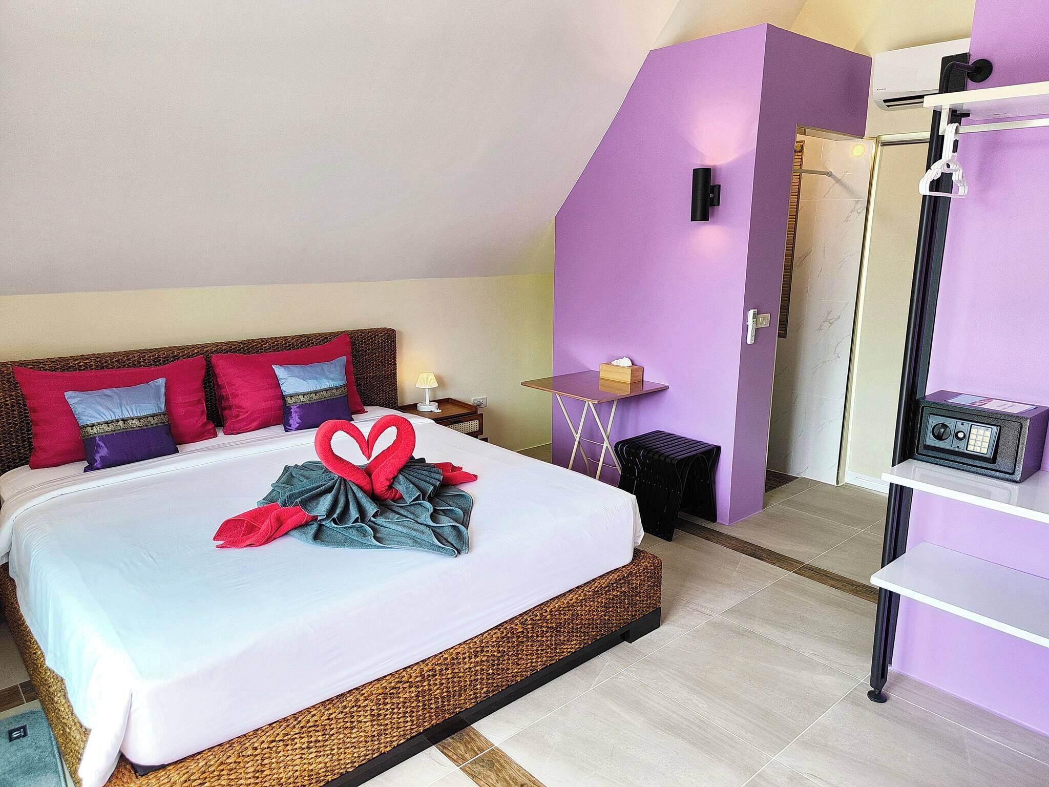 Villa, 4 Bedrooms, Smoking, Patio | 5 bedrooms