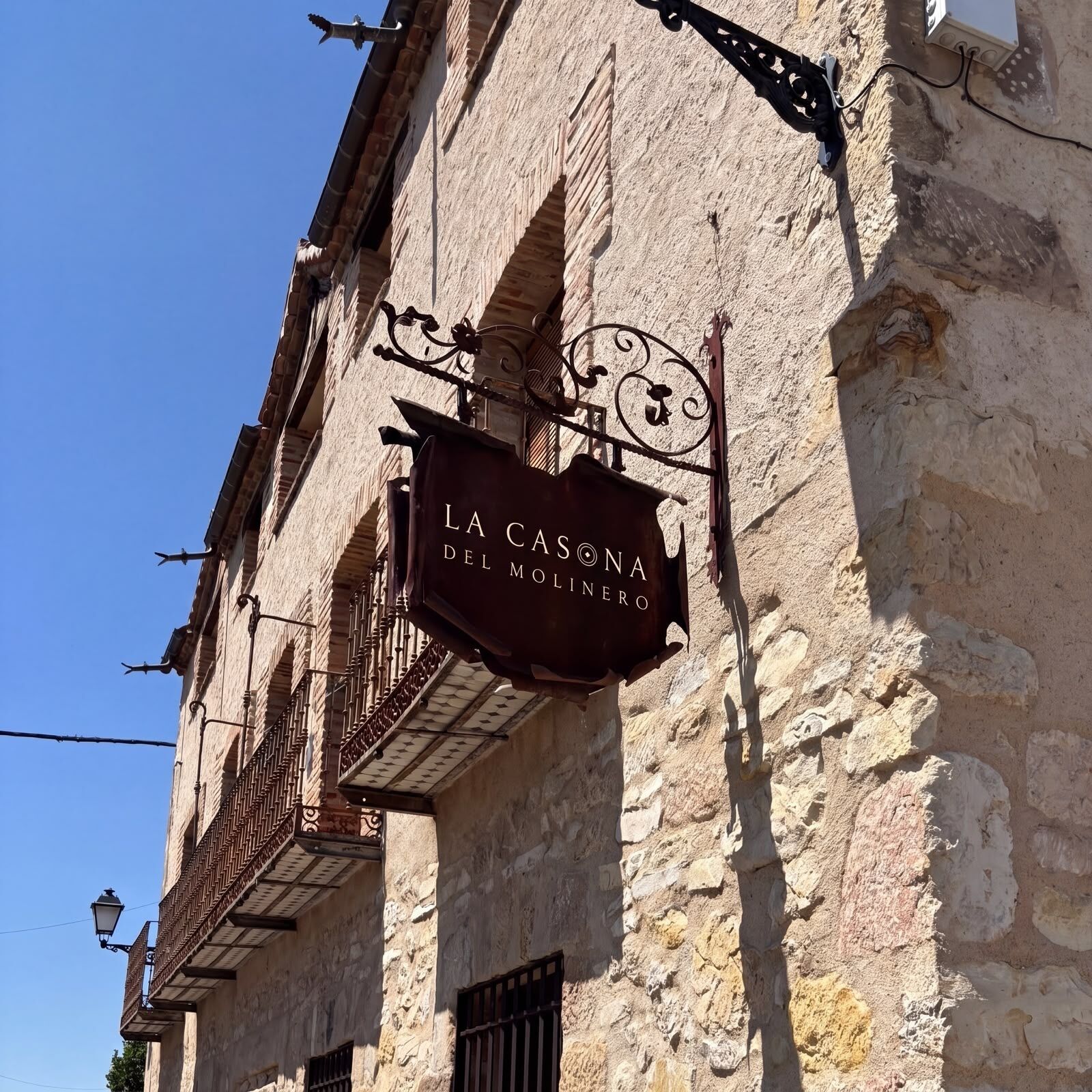 Suite | Detalle del exterior