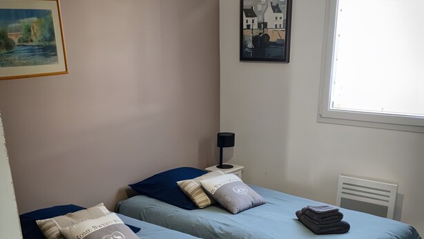 5 Schlafzimmer, Bügeleisen/Bügelbrett, WLAN
