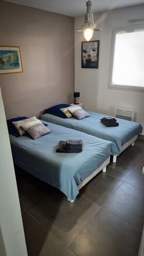 Modern villa 200 m from the beach with Wi-Fi